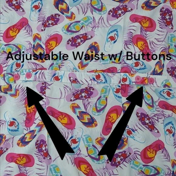 UA FLEX Lavendar Flip Flop Print Scrub Top Size Medium - Picture 7 of 8